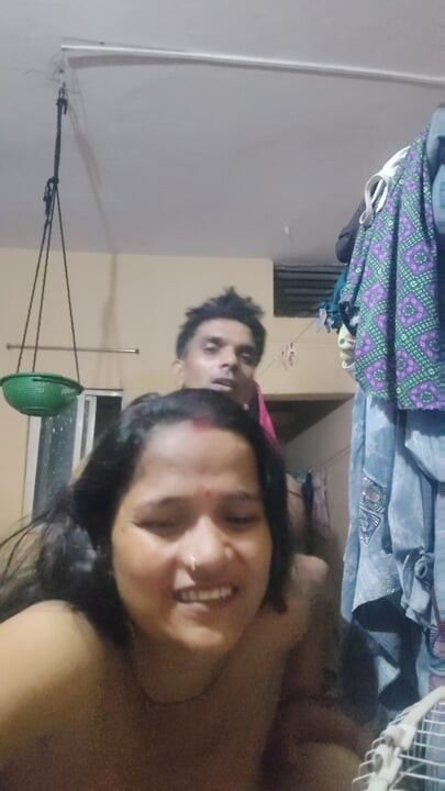 Deshi bhabhi ki chudai video hindi me