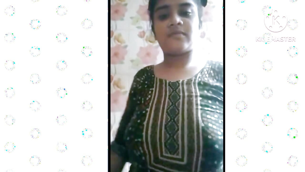 Cute girl Bangla Sax - Full Video