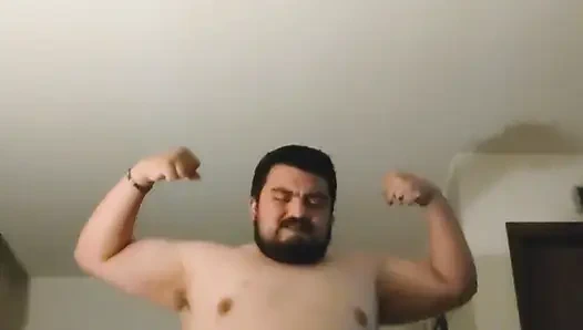 Cewek semok dengan gaun super semok ini dientot gaya doggy habis-habisan