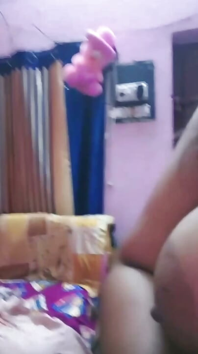 TELUGU stripping and fingering when husband is no home