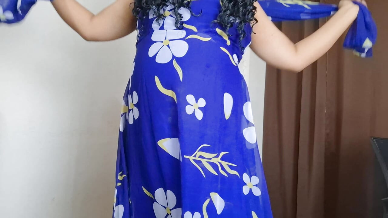 Wifey, Von Spieß Gebratene Hotwife Indiansissychubby Nimmt Einen Massiven BBC-creampie