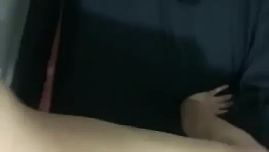 Üvey kız kardeşimi sikiyorum