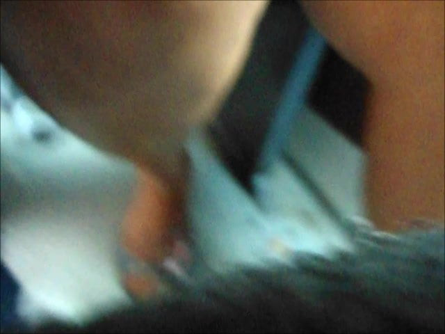 Upskirt ricas piernas madura
