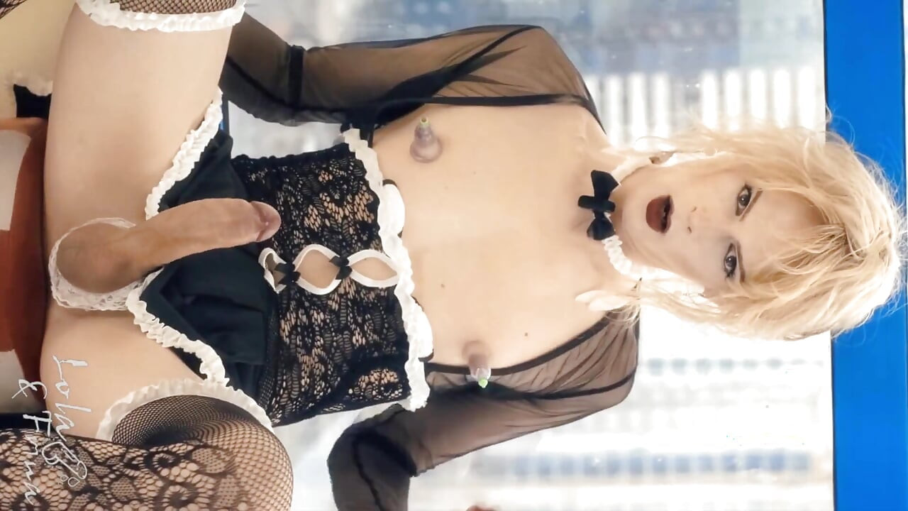 Big Hankey`s Toys in Sissy Hole