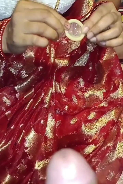 Desi shadishuda Cauple nait hanimoon poorn masti vidiyo