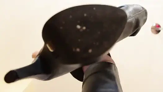 Çizmelerim tarafından tokatlandım