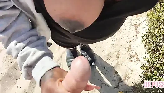 Pregnant Woman Is Abandoned by Her Husband and Masturbates a Stranger on the Beach Without Him Knowing Until She Gets All the Mi