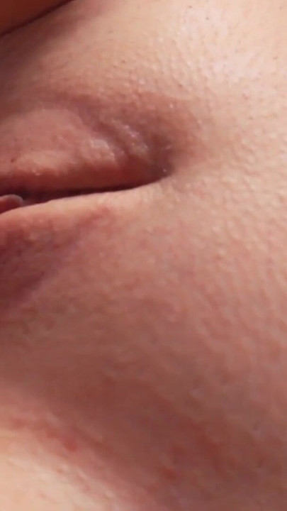 هذه اللعبة تمتص كس بلدي إلى النشوة الجنسية! - ثيبادوخ | مقطع 2