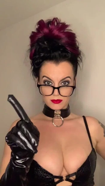 Want to see more of me?