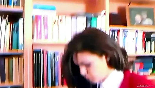 Bookcase menampilkan Samantha Buxton