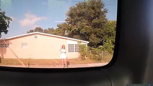 Я снова прокатился, и на этот раз я получил Aaliyah Хадид и положил ее в сваю водитель сзади и наполнил ее лицо спермой!