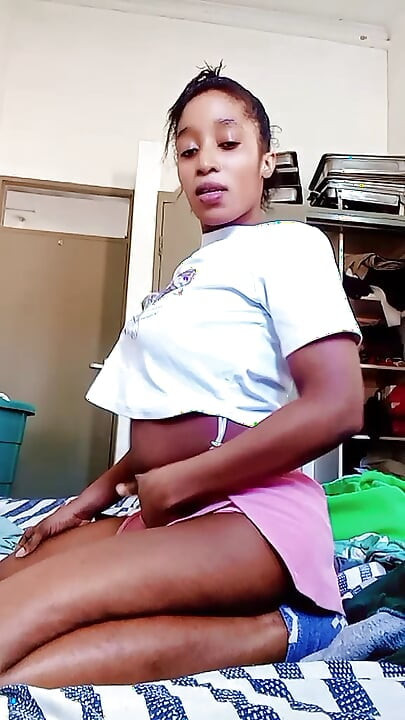 Sexy dance enjoy your day I  love you