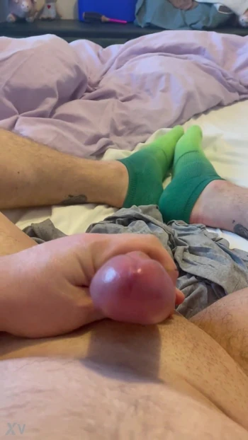 cumshot after new toy