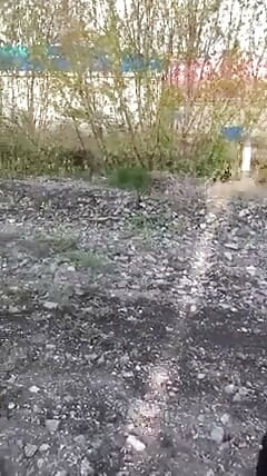 Melampau. Melancap batang besarnya di Stesen Kereta Api