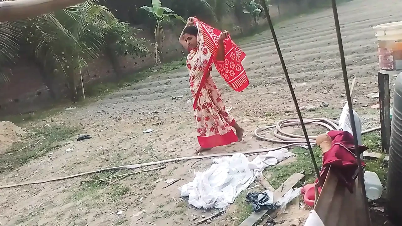 Indian Village Hot Girl Rukia Sex in Home
