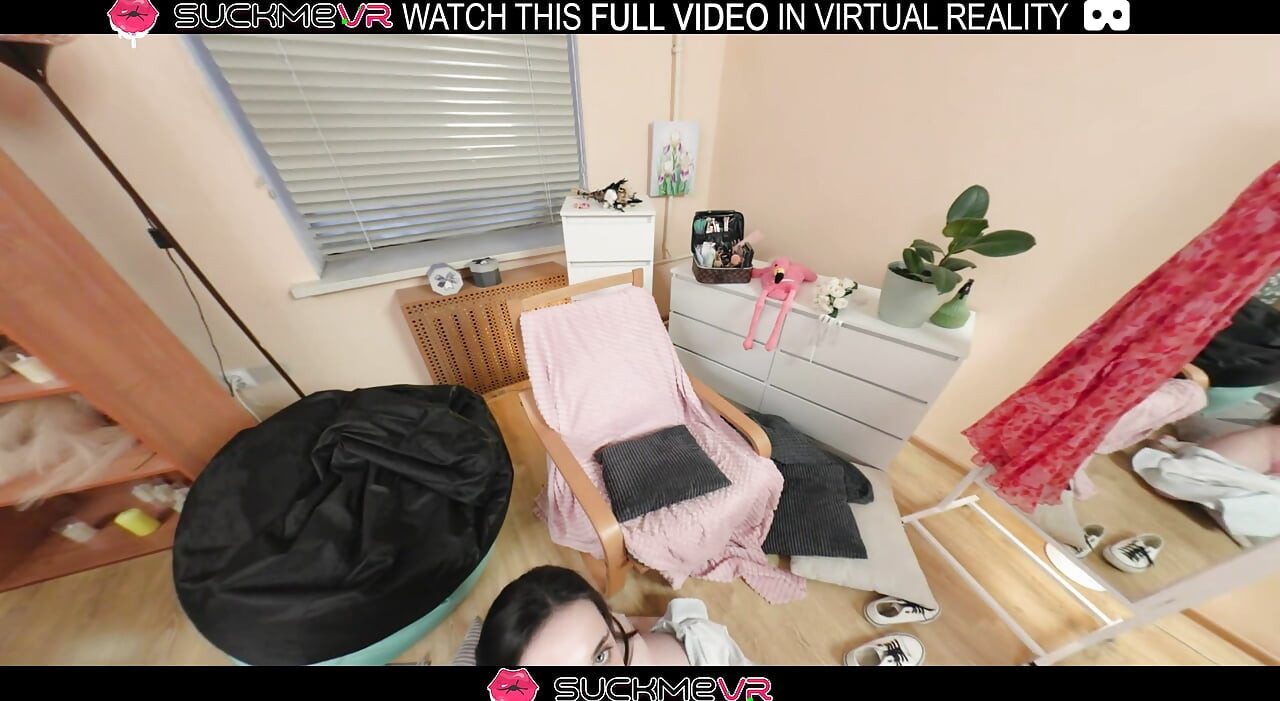 Big breasted brunette Remido enjoys her boyfriend's sexual activity in VR.