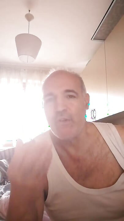 Penisi yumuşak mı yoksa sert mi seviyorsun?
