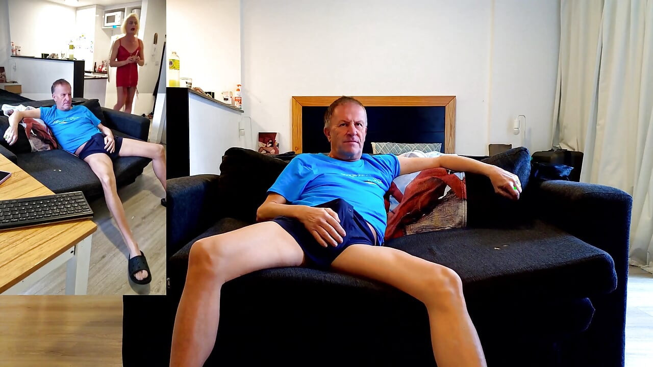 Najnoviji Seks Show Uživo, Gigi i Dave, Shemale i Muški Par, POV, Iza Kulisa, Seks preko Web Kamere, 02.09.2025