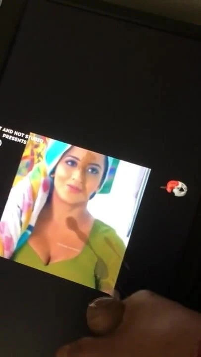 Cum tribute on Monalisa big boob bhojpuri lady