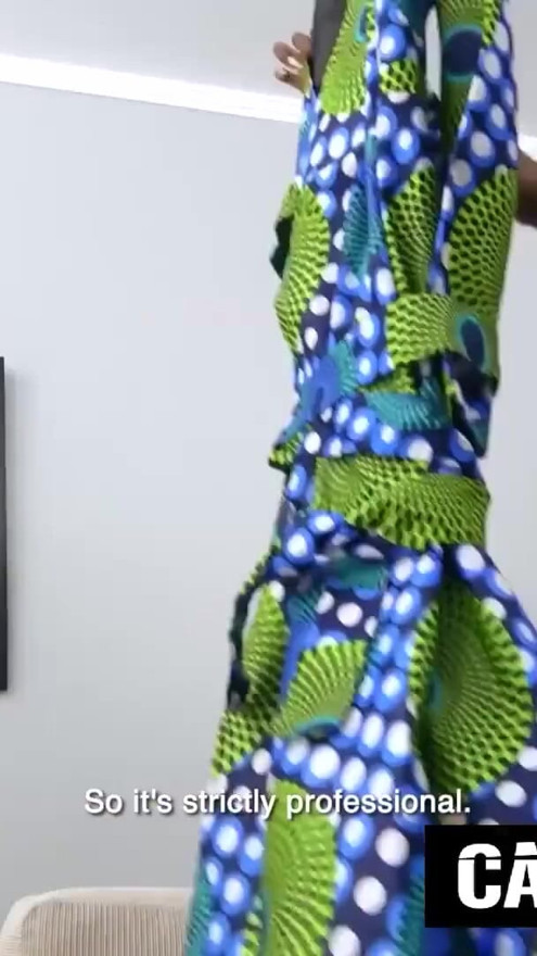 Người mẫu vú to đen bị đút sâu vào cổ họng & âm hộ trong buổi casting giả | Đoạn video ngắn 1