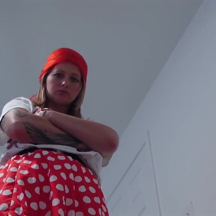 Peyton's Sultry '50s Giantess Fantasy 4K POV Tiny Thrills Await!