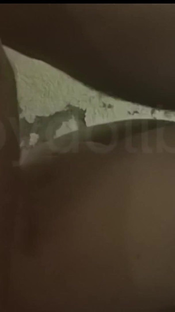Uzbudljiv trenutak iz "Strastvene noći čistog užitka"