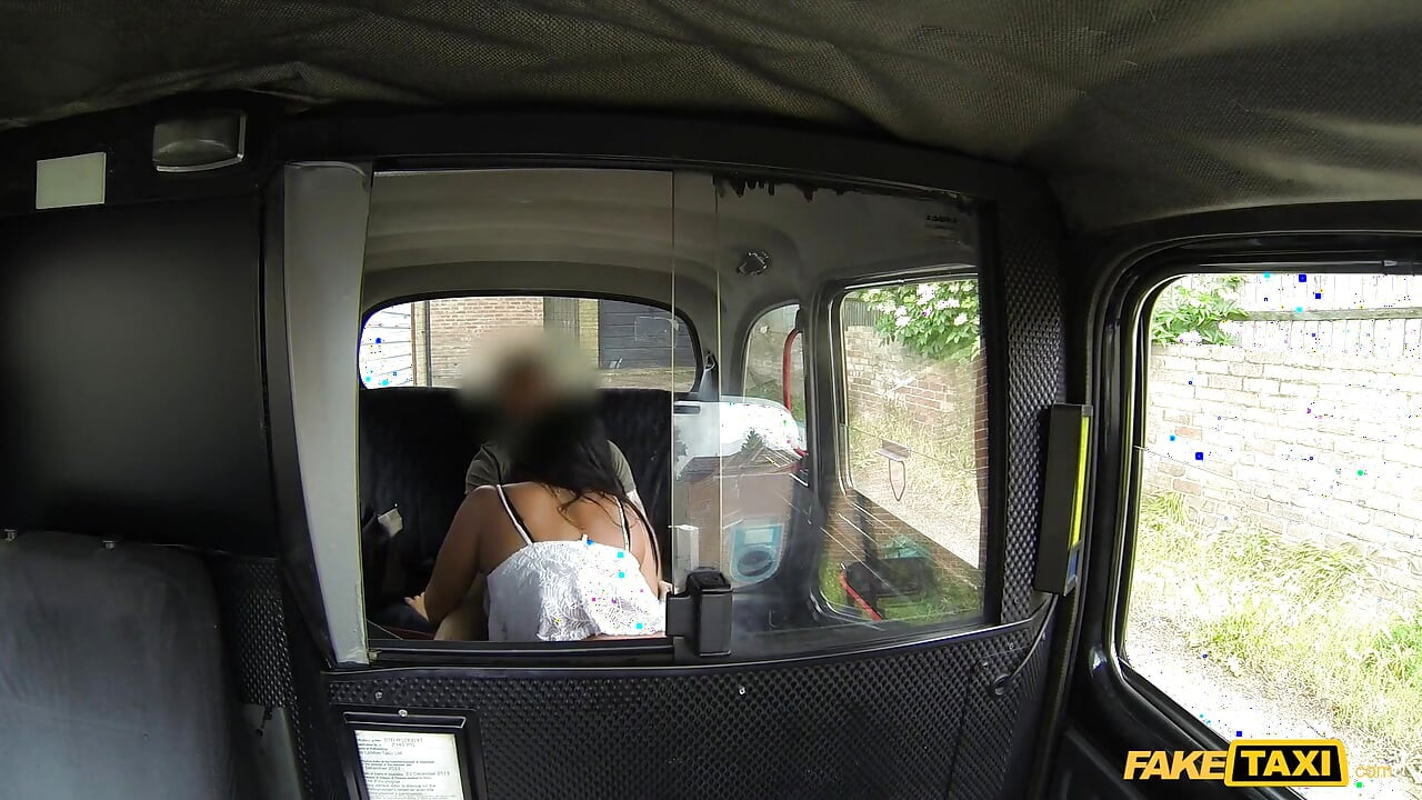 Fake Taxi - Tanned Hottie Cheats on Boyfriend for a Taste of Cabbie's Cumshot