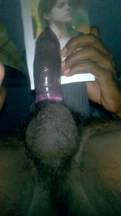 Emma Watson fantázia baszása óvszerrel fekete fekete férfival 2