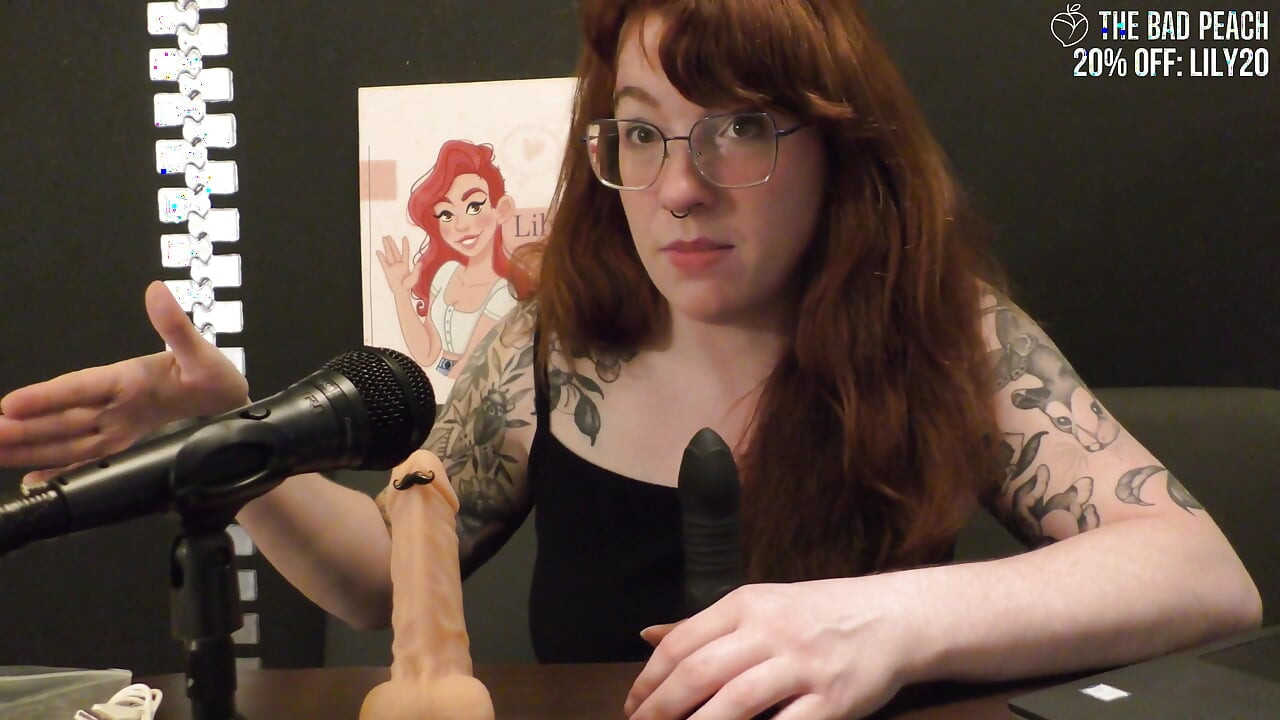 NSFW Review of a Remote Control Thrusting Prostate Massager From the Bad Peach