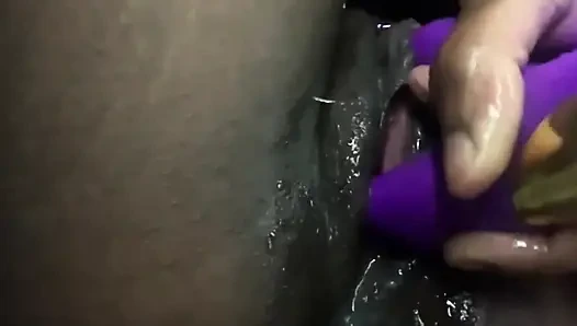 Seksi üvey anne üvey oğluyla sikişiyor.