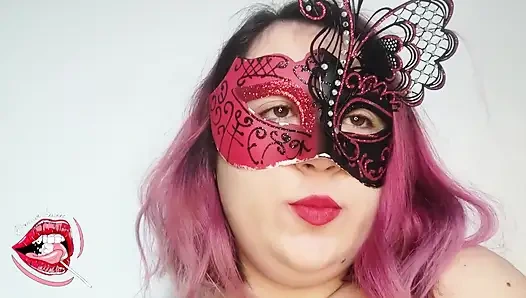 Saya memakai lipstik saya