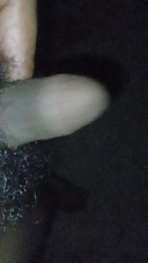 CASTING MALE PERFORMER BTS BIG DICK SHAKING