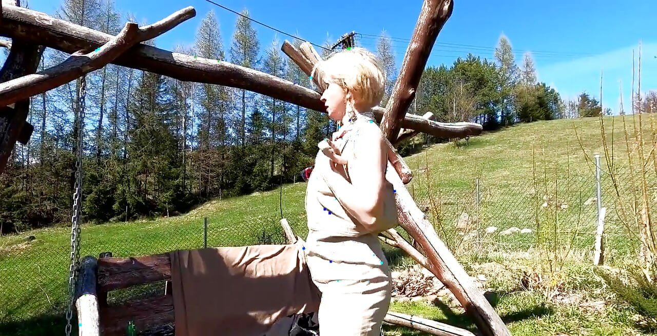 Behold the kinky outdoor play with stockings and shaved cunt in the leading roles.