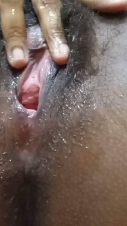 Horny brunette with a big ass masturbates her delicious pussy until she squirts | Clip 2