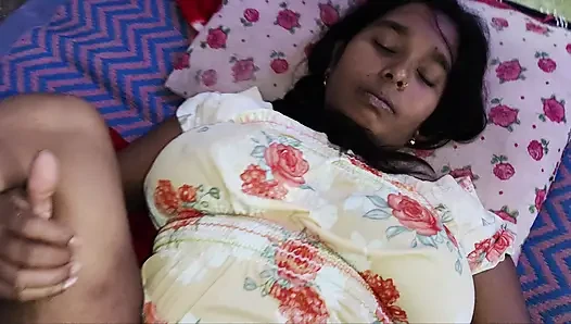 Father & daughter hot pussy sex - Father aapne beti ki chut me aapna land dal rahe he.