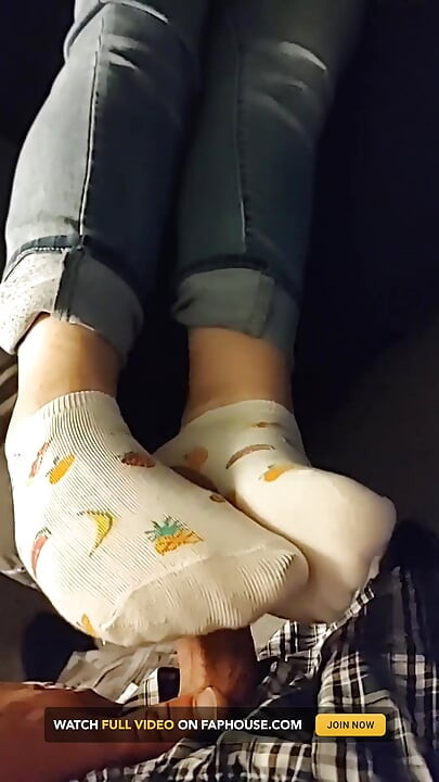 Biała Owocowa Kostka Sockjob Skarpetka Footjob - Spust Na Skarpetki