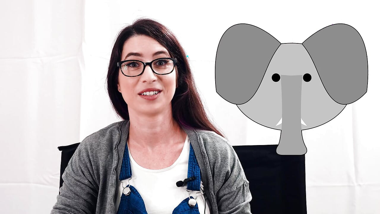 20 Random Questions with Serena Blaire | Adult Time