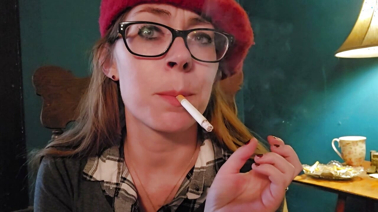 Ms.Thrope Smokes and Rants about her love of smoking fetish