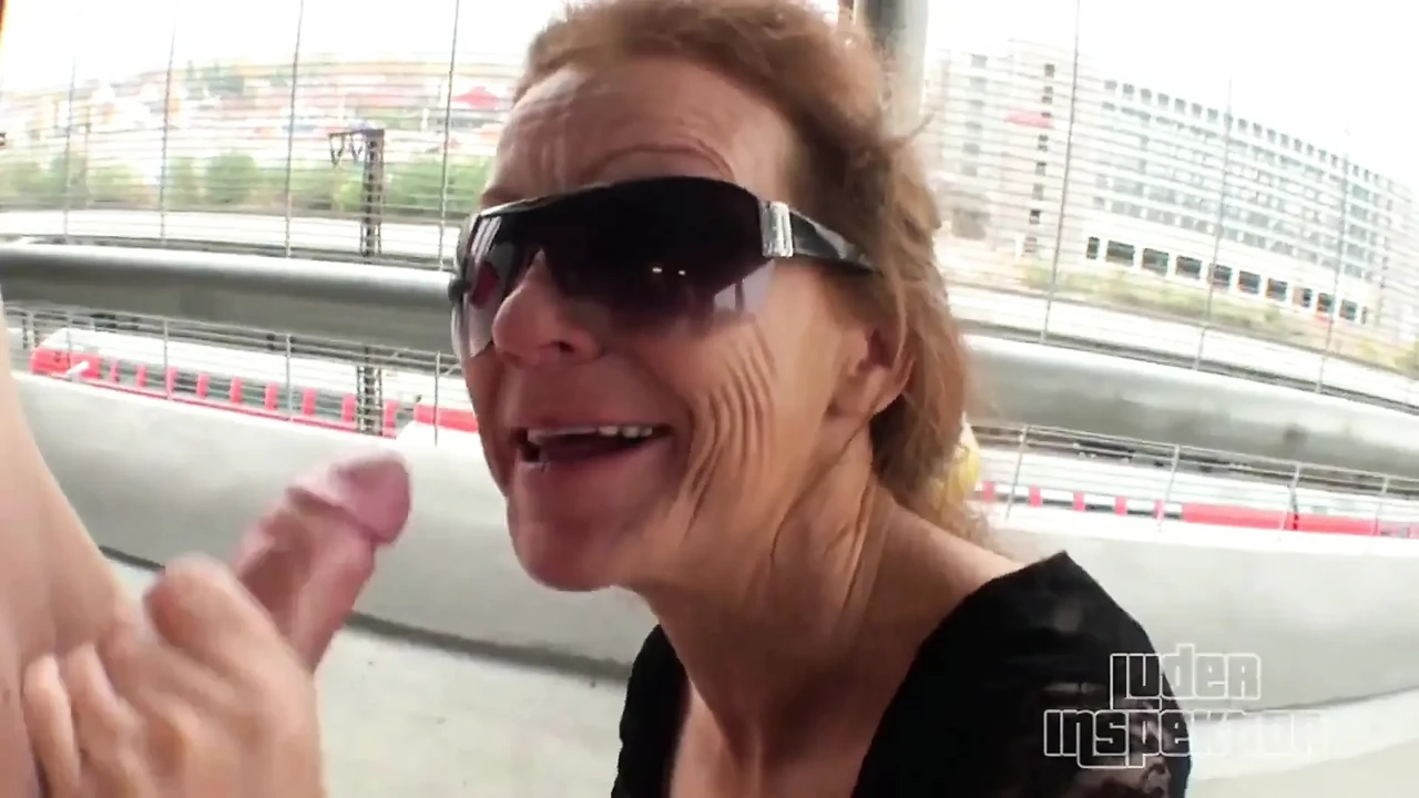 Public Granny Mouth