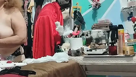 Mother in lingerie 2