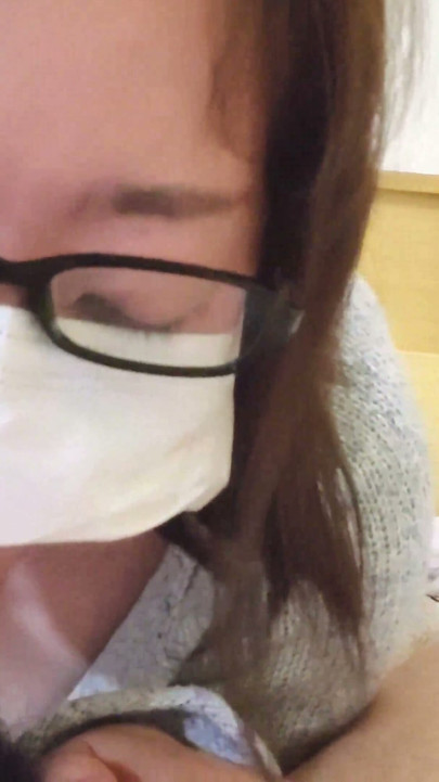 Married Woman Who Feels Pleasure From Giving a Blowjob