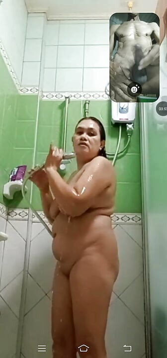 Ovog utorka ujutru pravimo video seks poziv