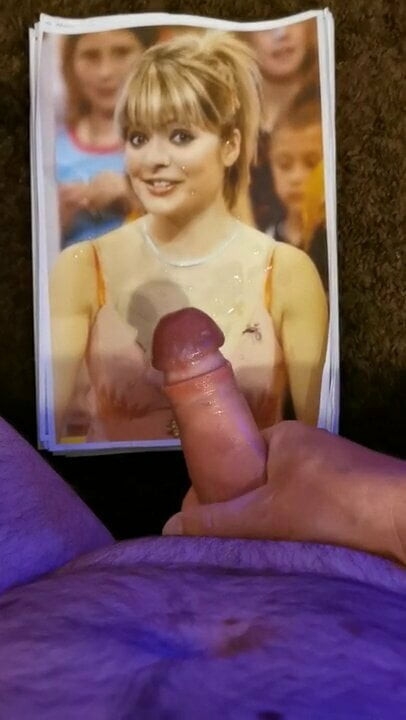 Holly willoughby cumtribute 221
