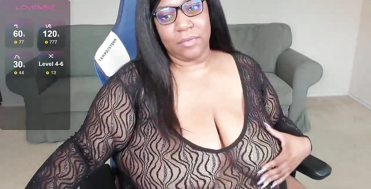 Cum play with me.