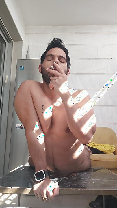 今、どれだけ私の栄光の穴に入りたいの?