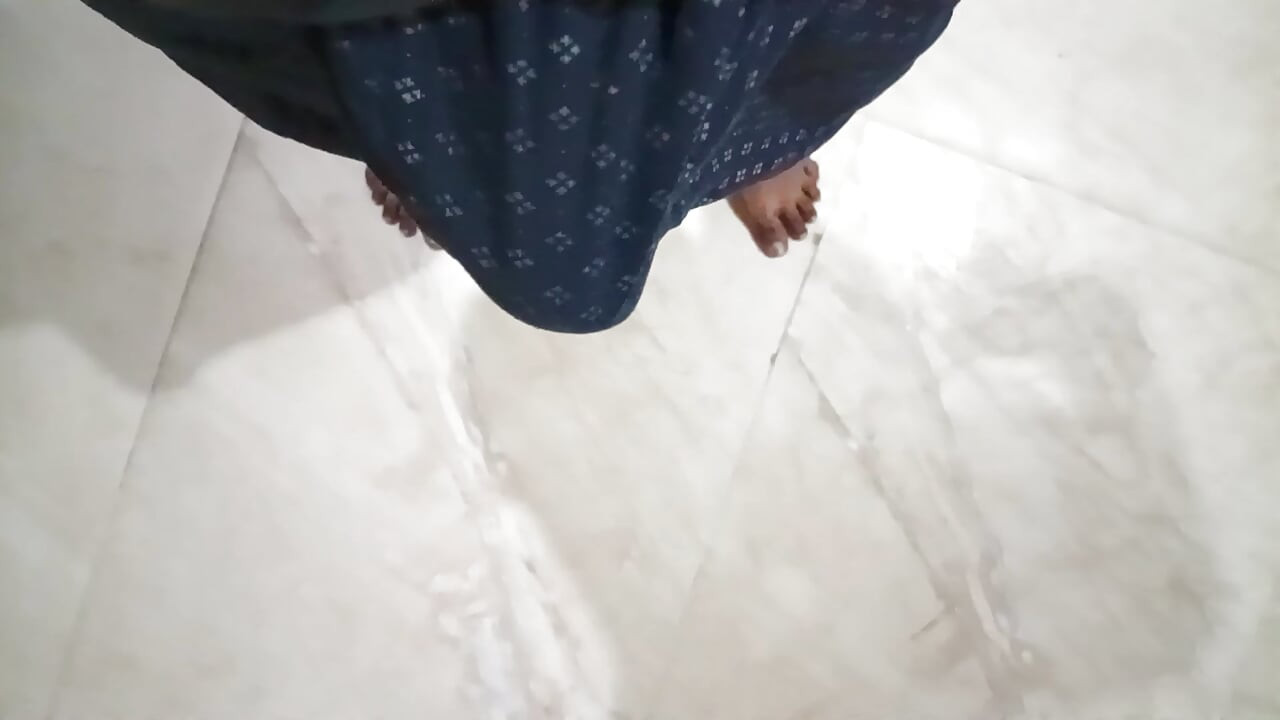 I masturbate myself