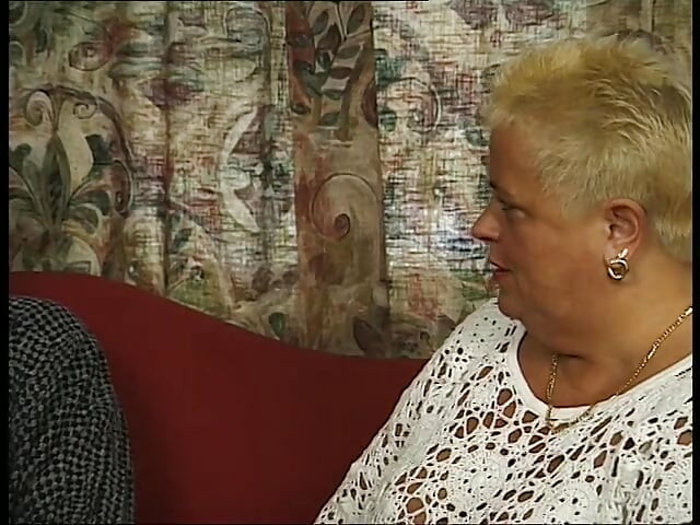 Blonde gilf gets fisted and blows dick