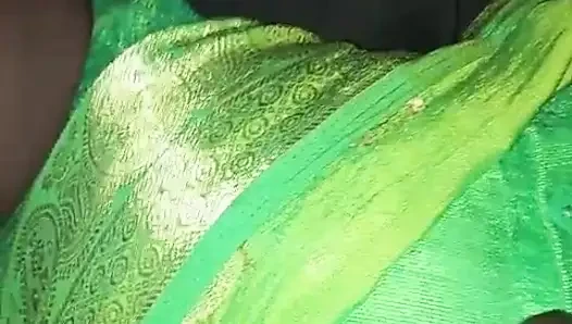 MMS tante menjadi viral, nikmatilah sepenuhnya