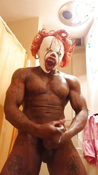 New Porn: BBC Worship Hallelujah Johnson (The Tears Of A Clown) Tall Dark Chocolate Muscles Tattoos Hairy BBC Hallelujah Johnson