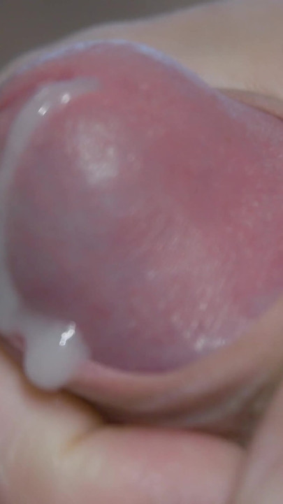 Spectacular moment from "Close Up big cock, Cumshot by Bi-Curious sexy man Romainbigdad"